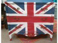 Union Jack Dresser
